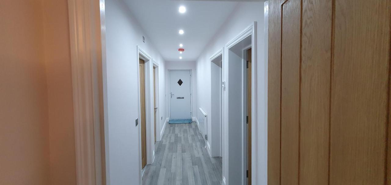 Garland Modern Spacious Apartment, Brentwood 1 Zewnętrze zdjęcie