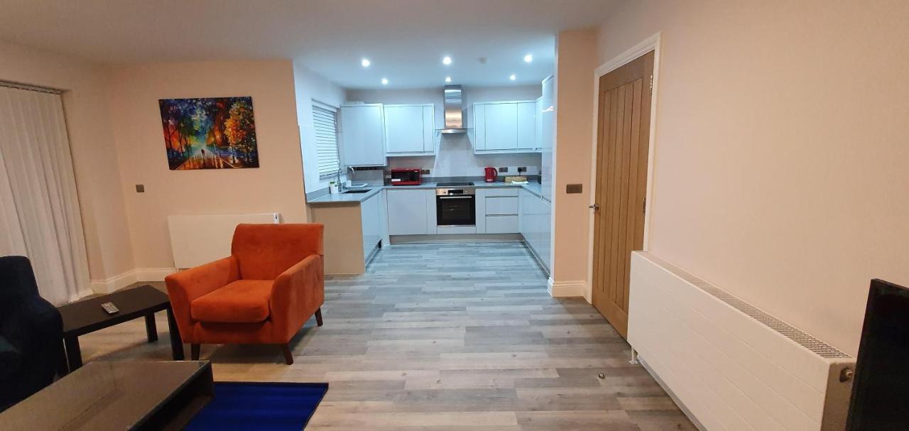 Garland Modern Spacious Apartment, Brentwood 1 Zewnętrze zdjęcie