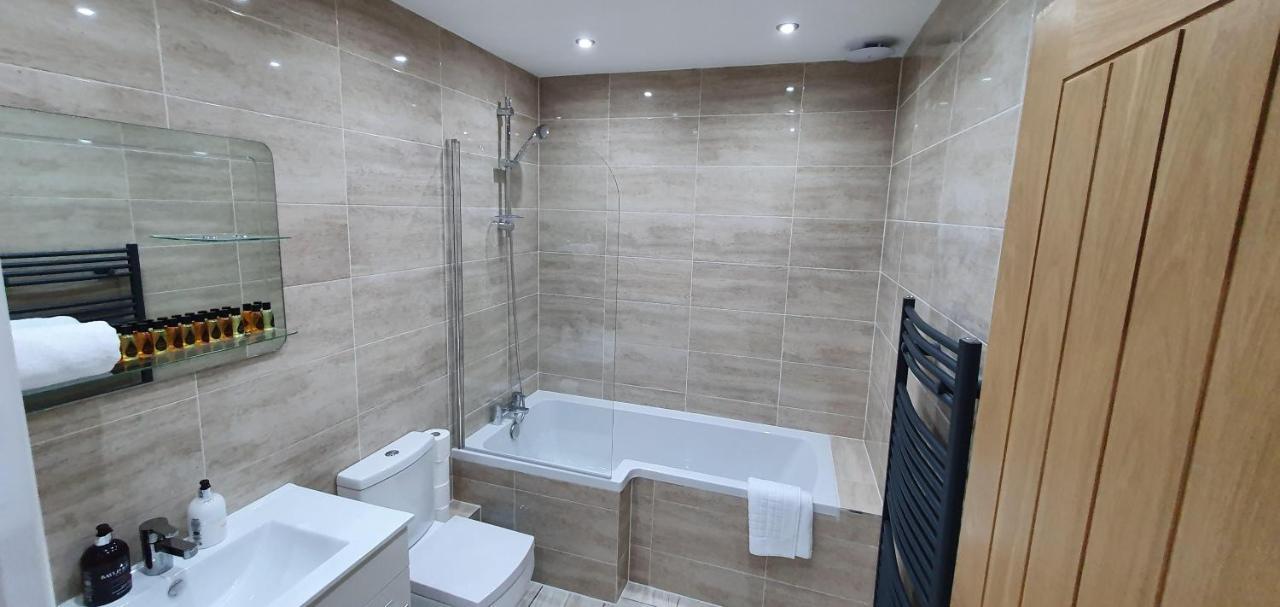 Garland Modern Spacious Apartment, Brentwood 1 Zewnętrze zdjęcie